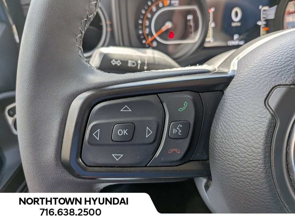 Used 2026 Jeep Gladiator Mojave AWD/4WD image 26