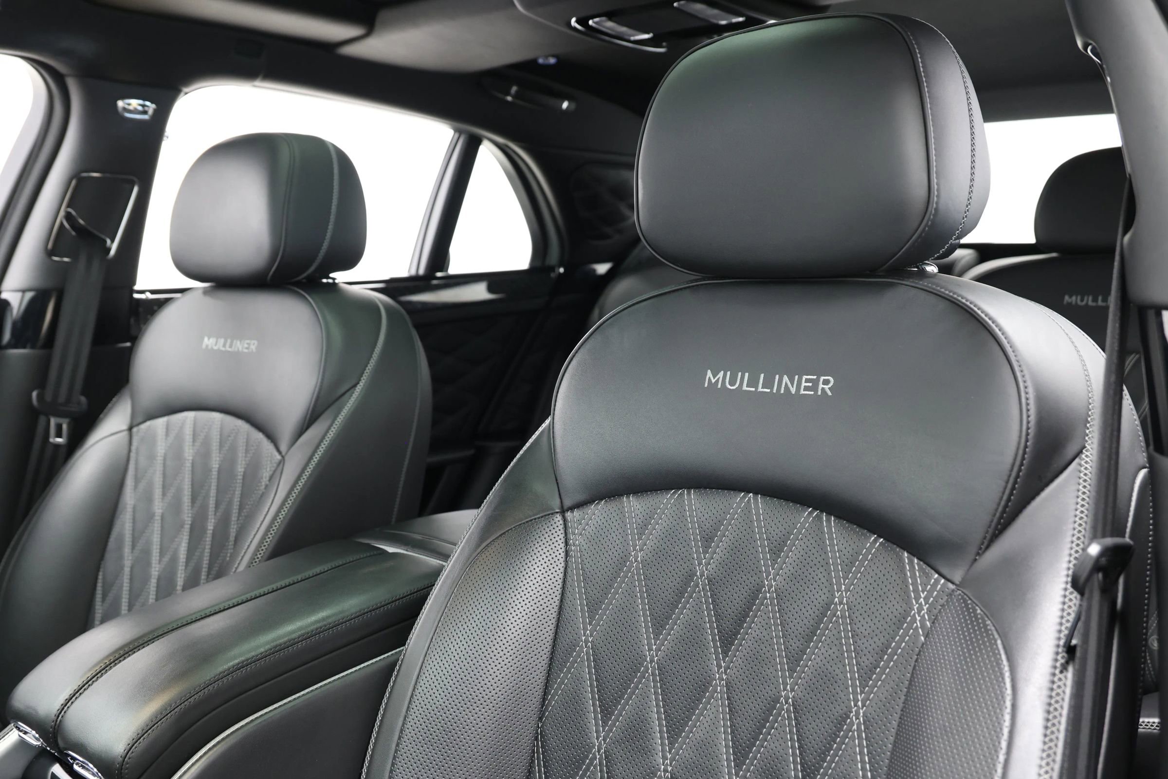 Used 2018 Bentley Mulsanne image 21