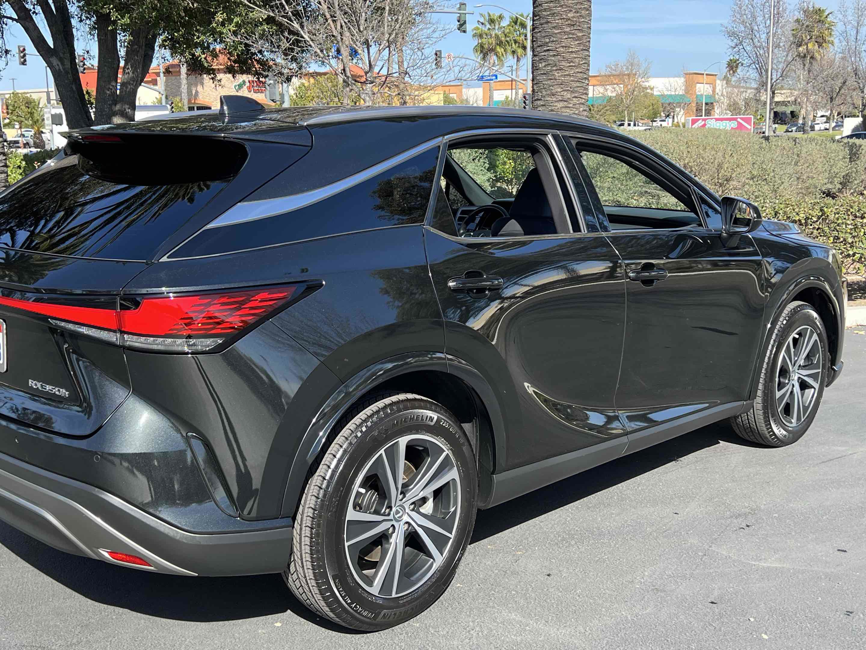 Used 2023 Lexus RX 350 w/ Cold Area Package image 45