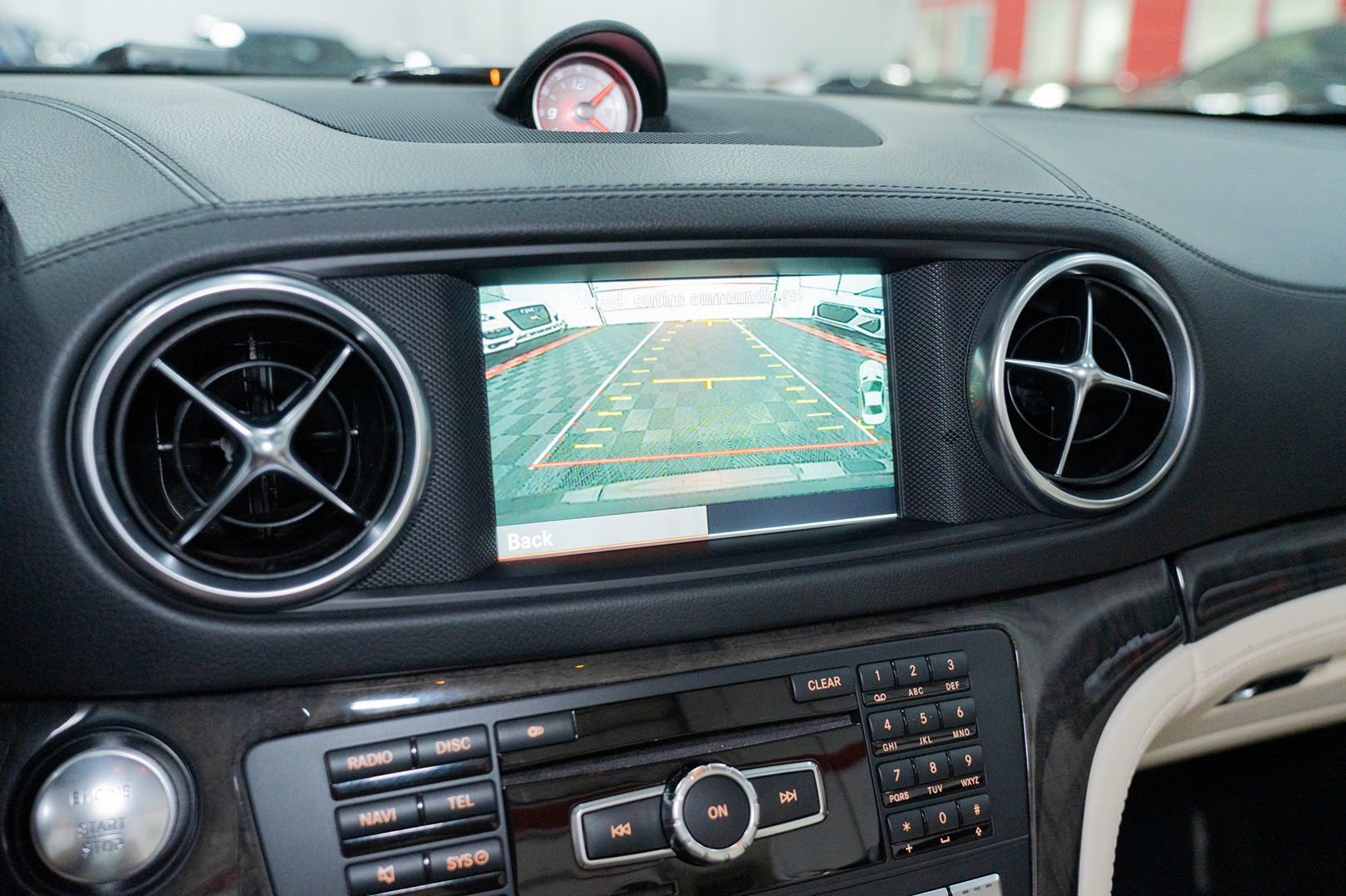 Used 2013 Mercedes-Benz SL 550 image 39