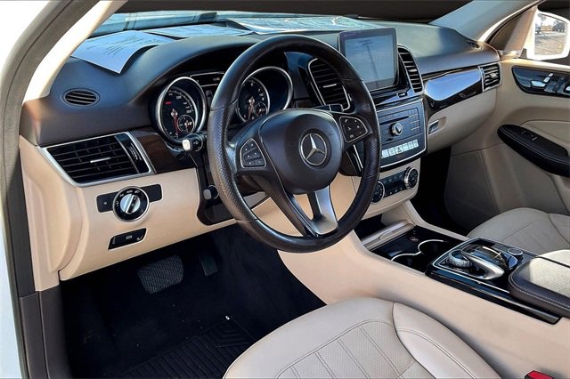Used 2018 Mercedes-Benz GLE 350 w/ Premium 1 Package image 12
