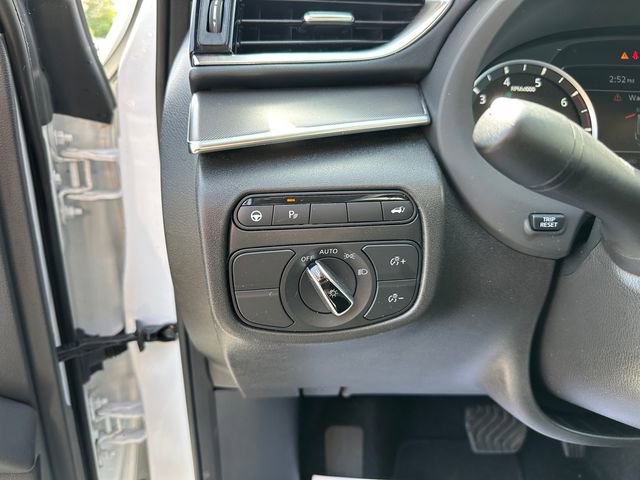 Used 2023 INFINITI QX50 Luxe FWD image 21