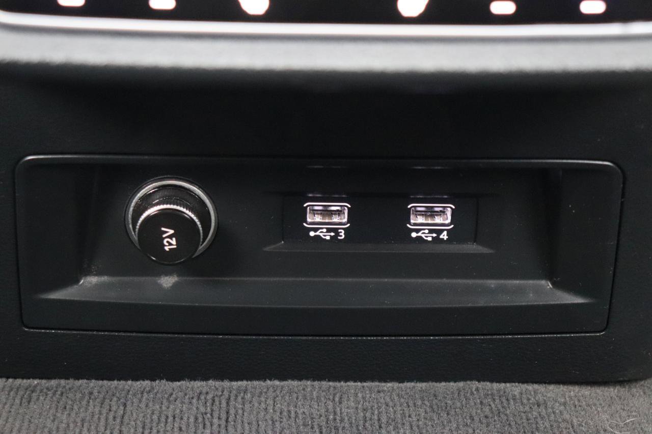 Used 2019 Audi Q8 Prestige image 25