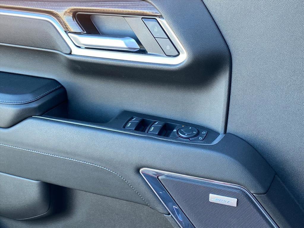 Used 2025 Chevrolet Silverado 1500 LT Trail Boss w/ Convenience Package II image 23