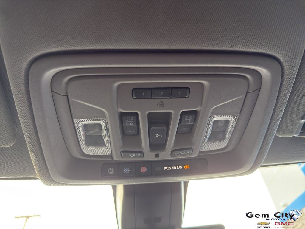 Used 2020 GMC Sierra 2500 Denali w/ Denali Ultimate Package image 17