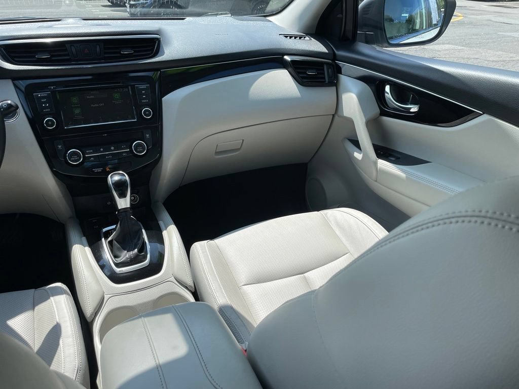 Used 2019 Nissan Rogue Sport SL AWD/4WD image 10