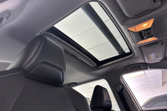 Certified 2019 Toyota RAV4 XLE Premium w/ Carpet Mat Package FWD image 21