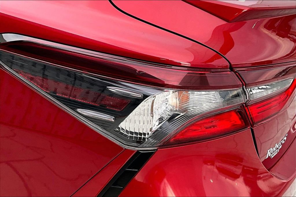 Used 2021 Toyota Camry SE image 22