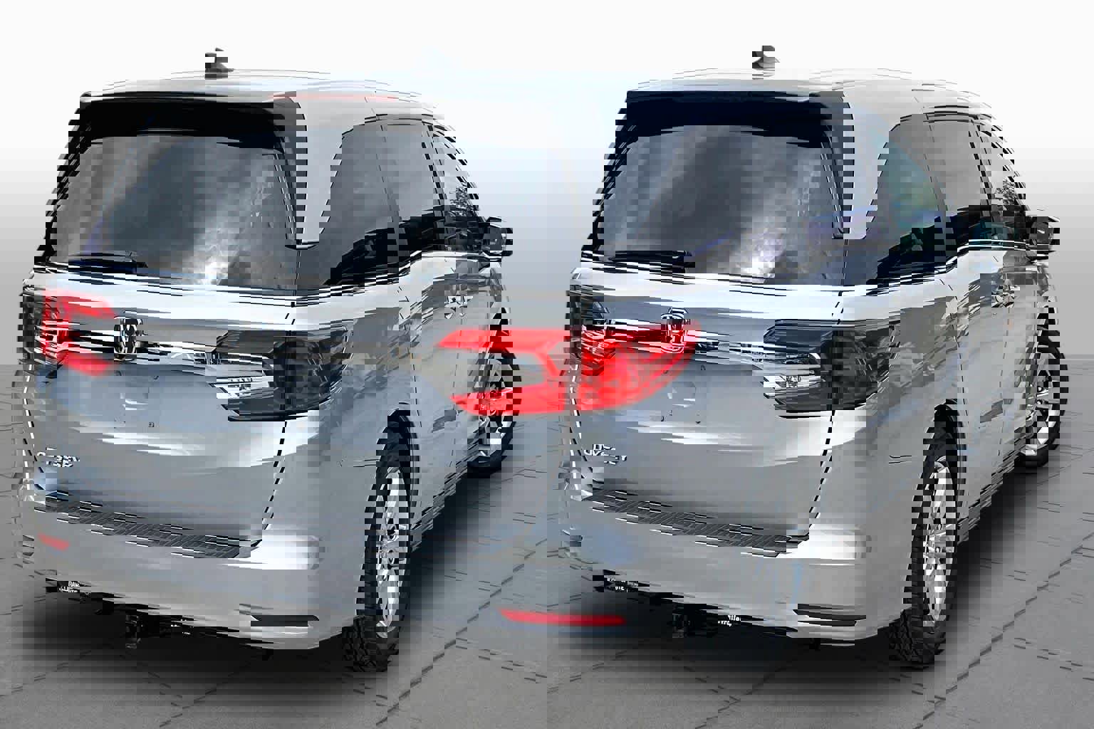 Used 2018 Honda Odyssey EX image 13