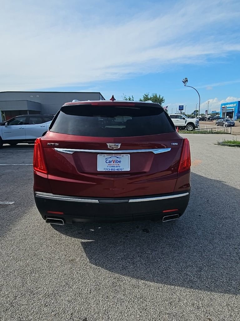 Used 2018 Cadillac XT5 FWD image 6