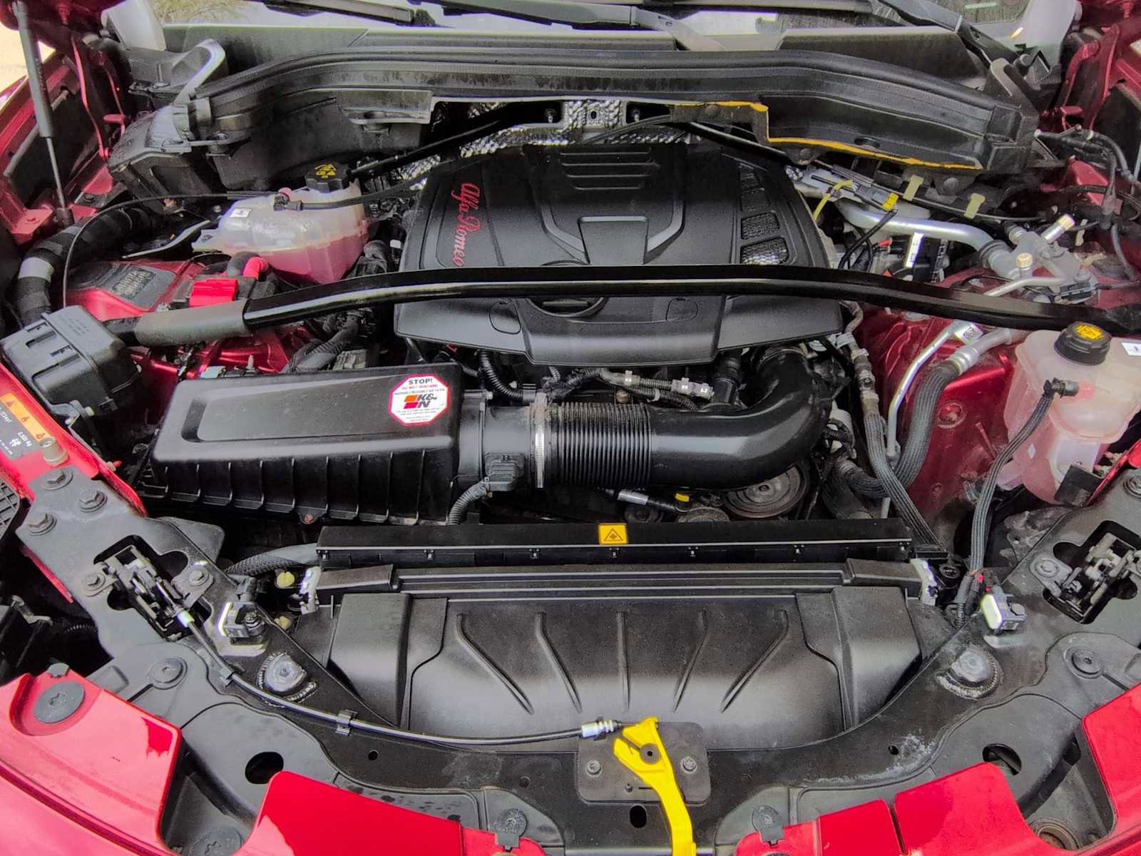 Used 2019 Alfa Romeo Stelvio Ti w/ TI Performance Package image 15