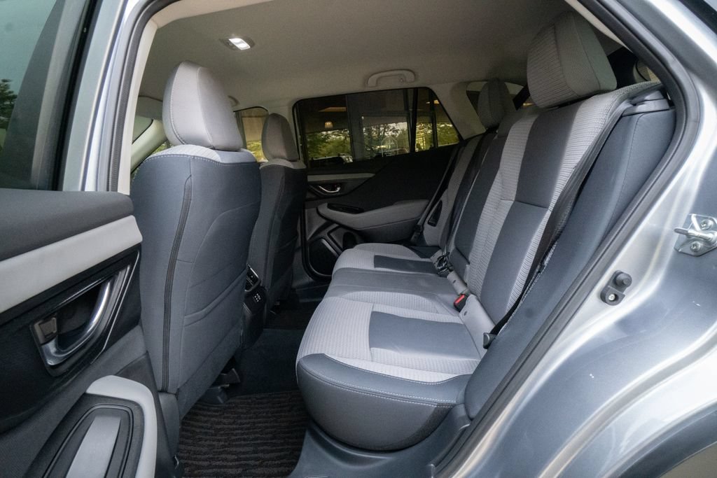 Certified 2025 Subaru Outback Premium AWD/4WD image 16