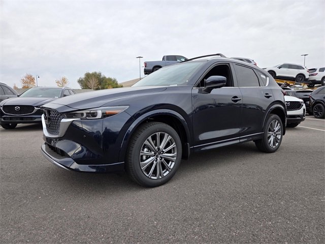 New 2025 MAZDA CX-5 Signature image 2