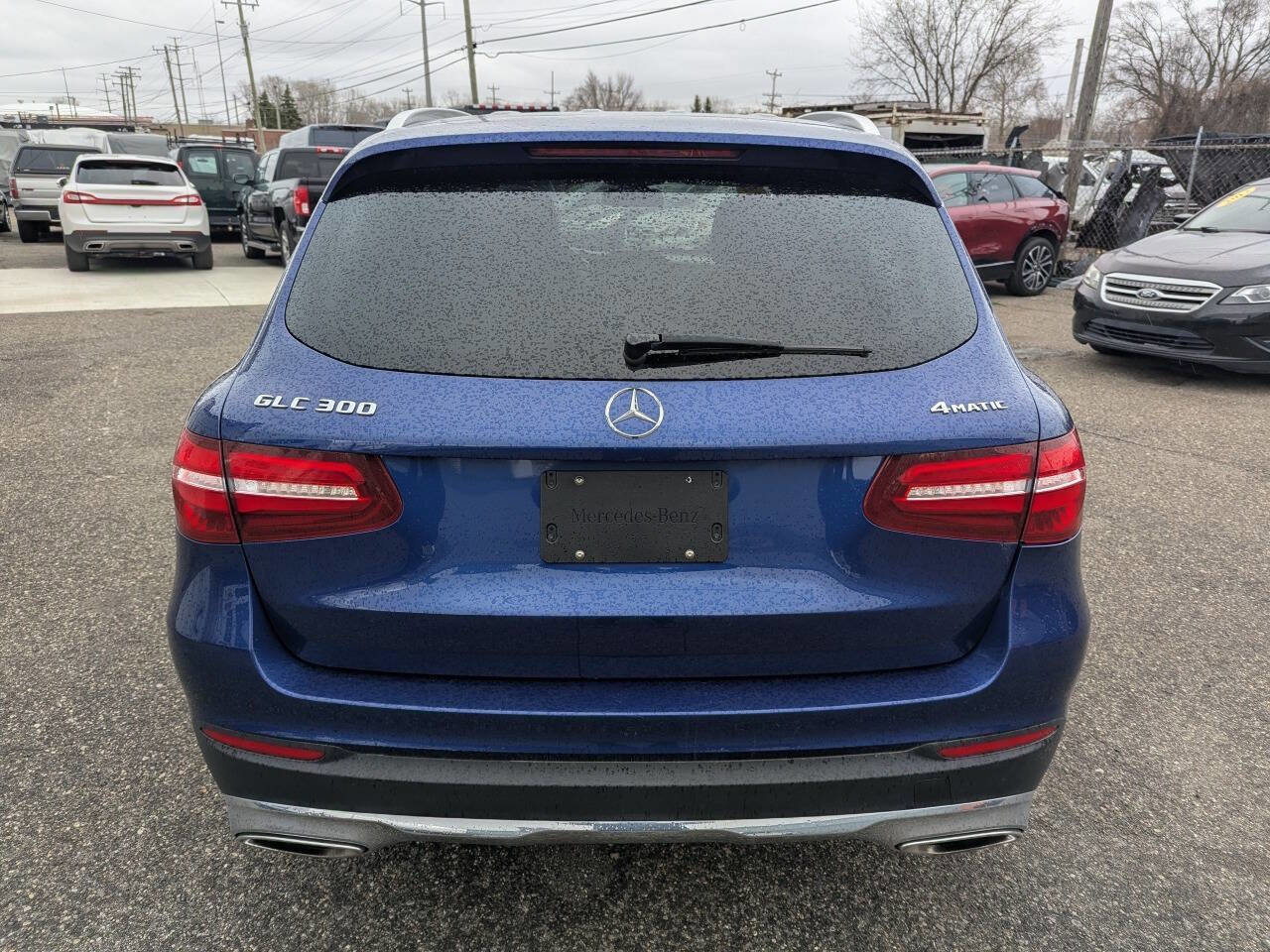 Used 2019 Mercedes-Benz GLC 300 4MATIC image 6