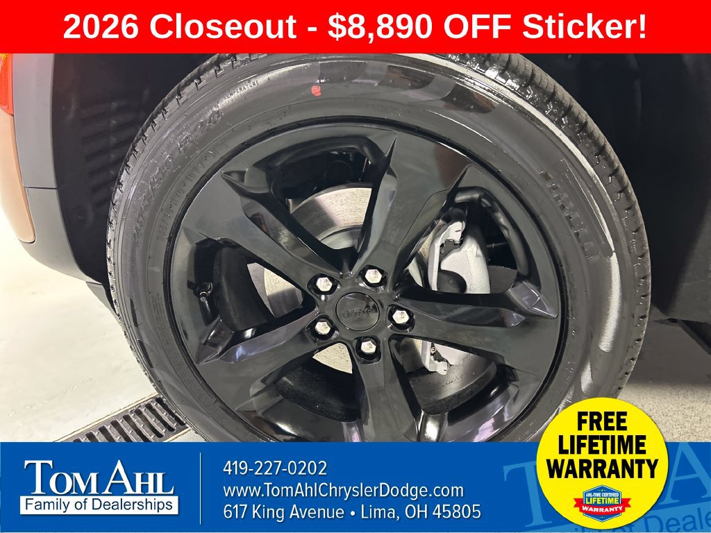 New 2026 Jeep Grand Cherokee Limited w/ Limited Altitude Package AWD/4WD image 9