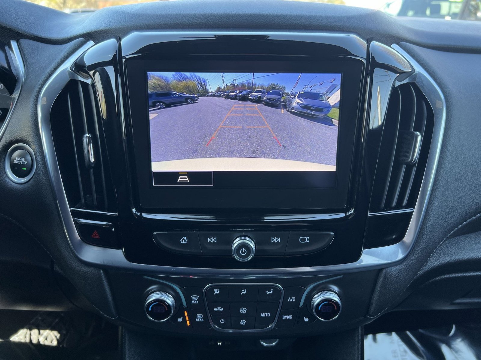 Used 2023 Chevrolet Traverse LT w/ LPO, Floor Liner Package image 19