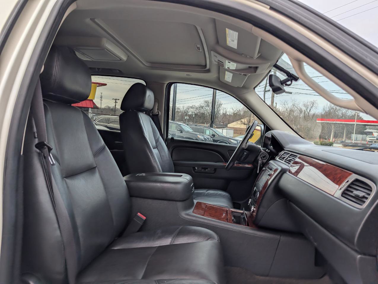 Used 2012 Chevrolet Tahoe LTZ image 20