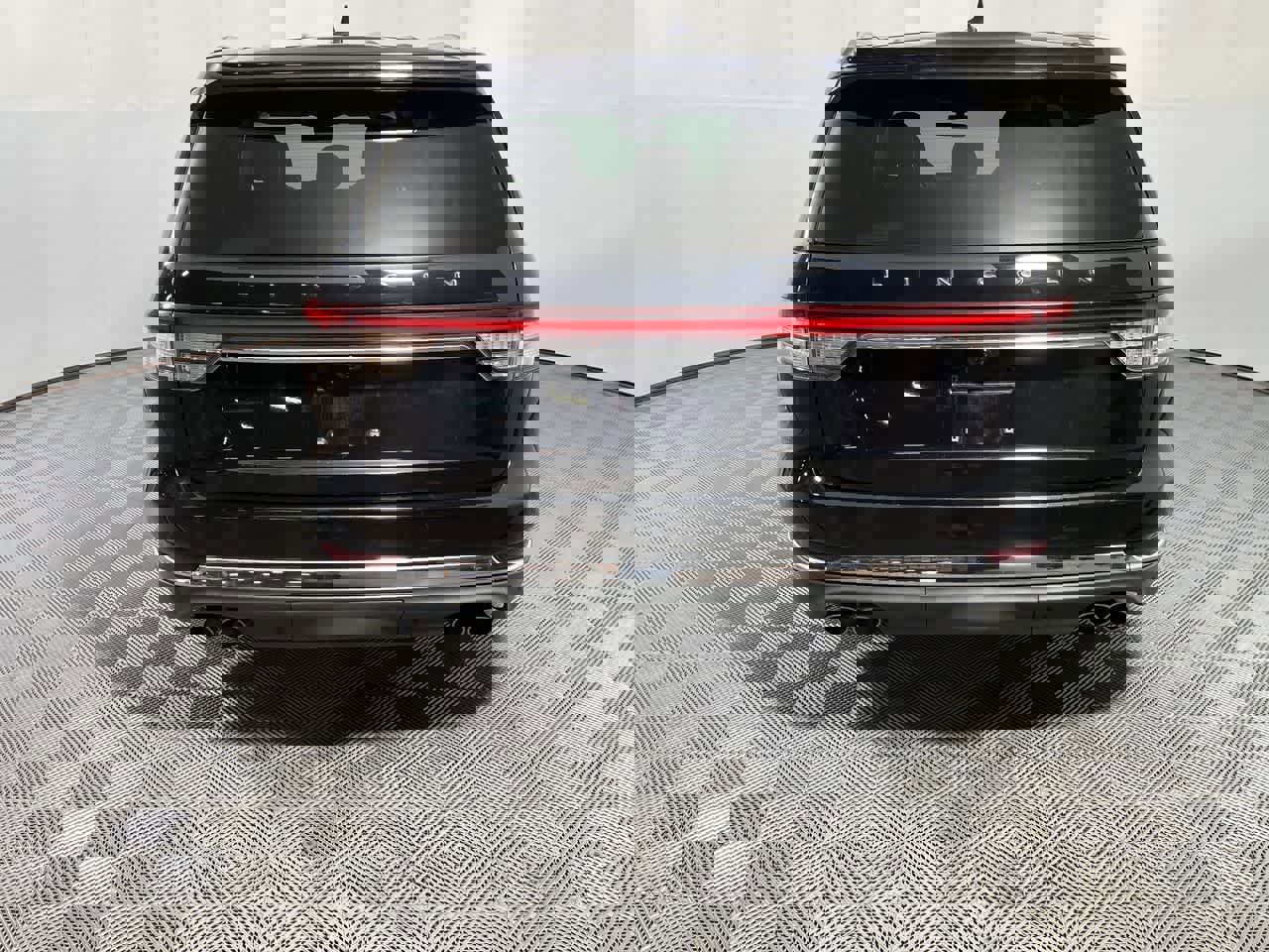 Used 2020 Lincoln Aviator Reserve w/ Equipment Group 202A AWD/4WD image 7