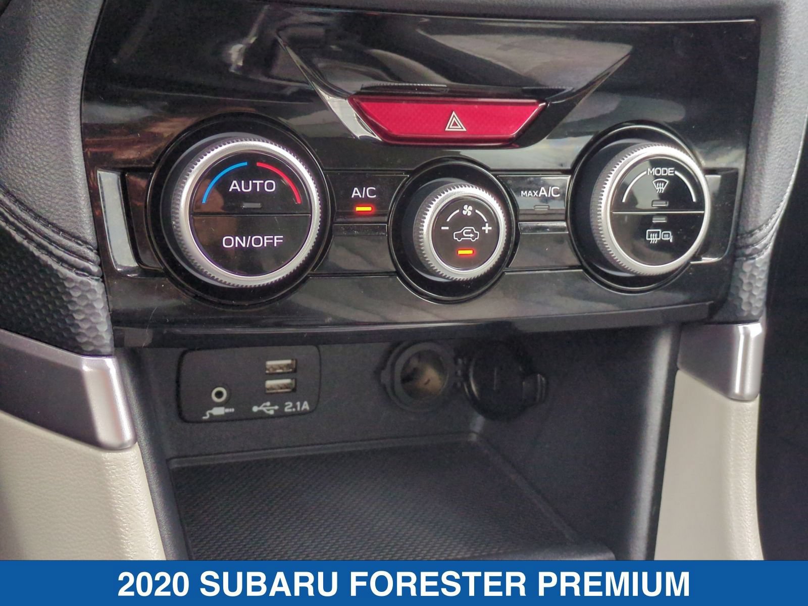 Used 2020 Subaru Forester Premium AWD/4WD image 24