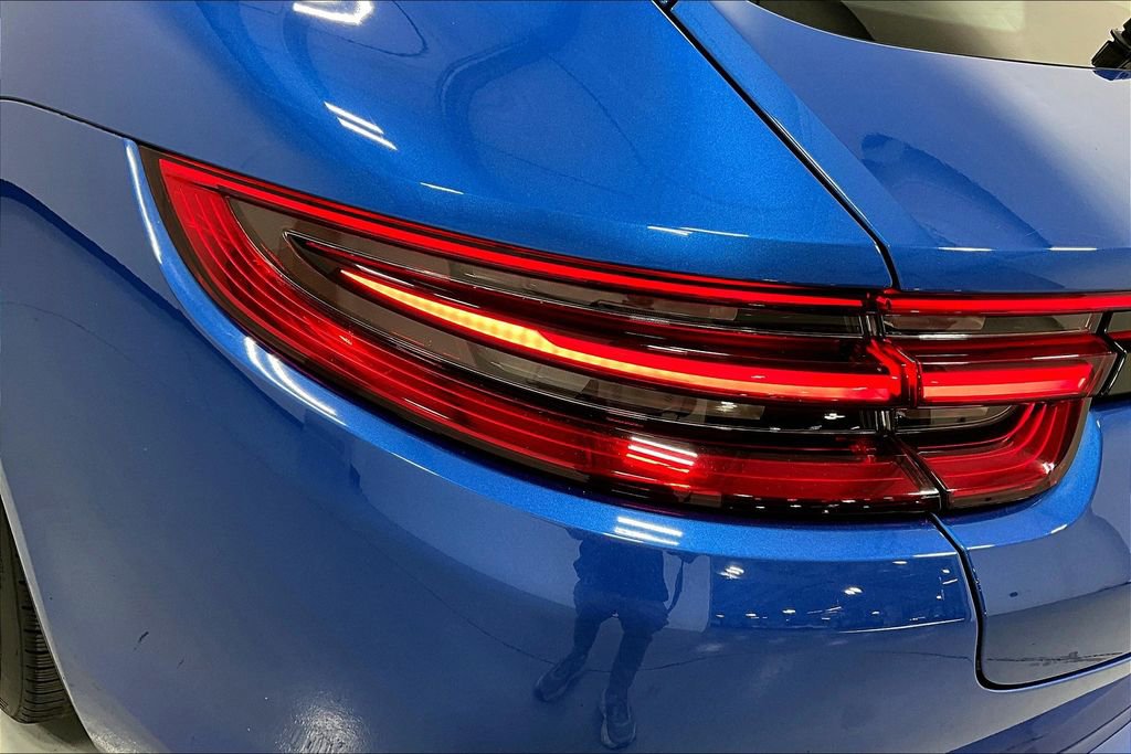 Used 2018 Porsche Panamera 4S image 39