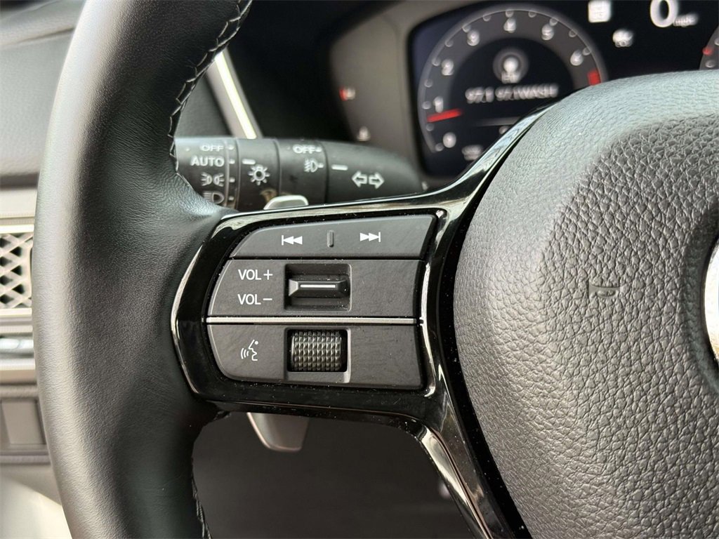 Certified 2025 Acura Integra A-Spec image 28