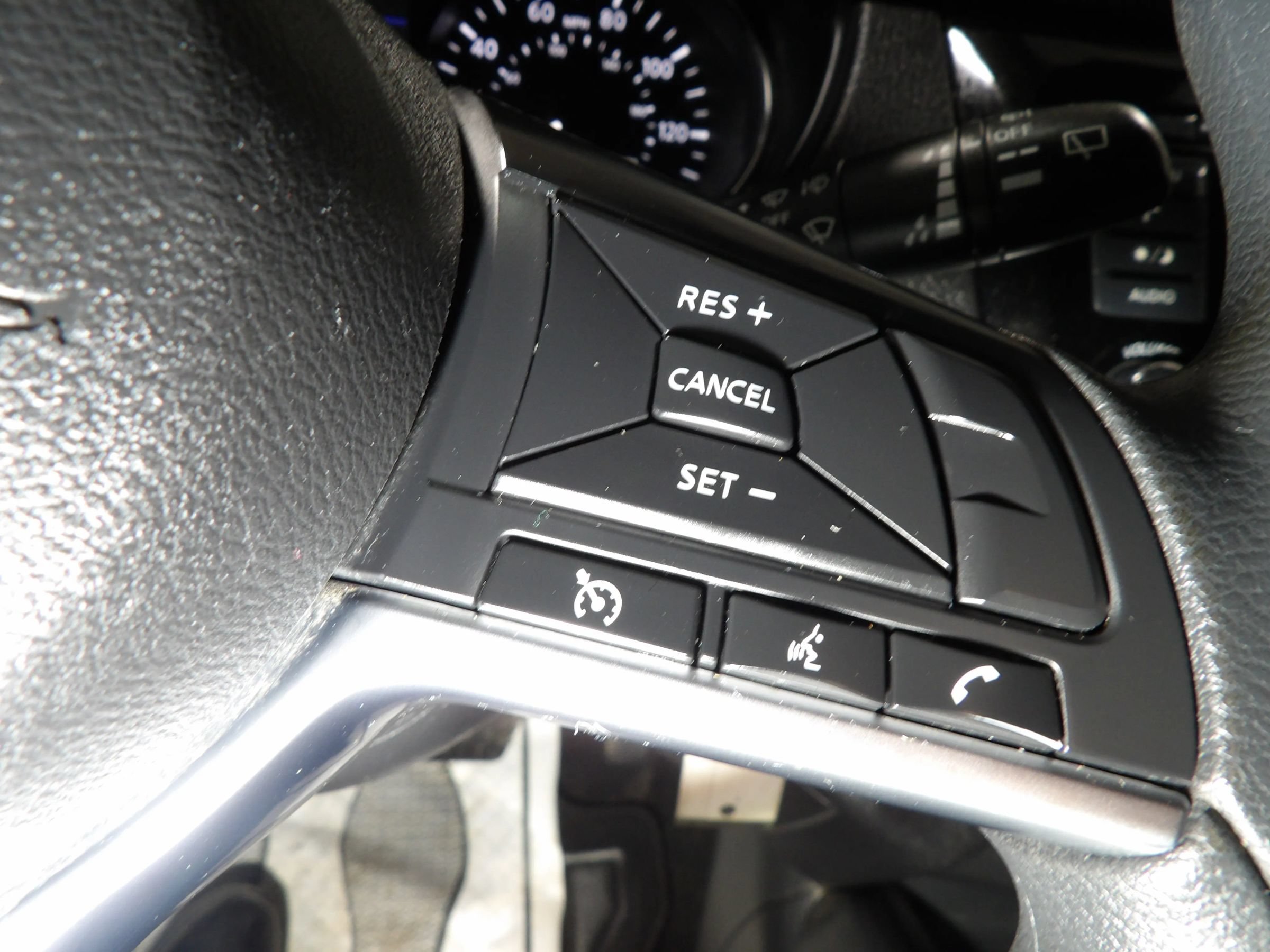 Used 2020 Nissan Rogue Sport S AWD/4WD image 17