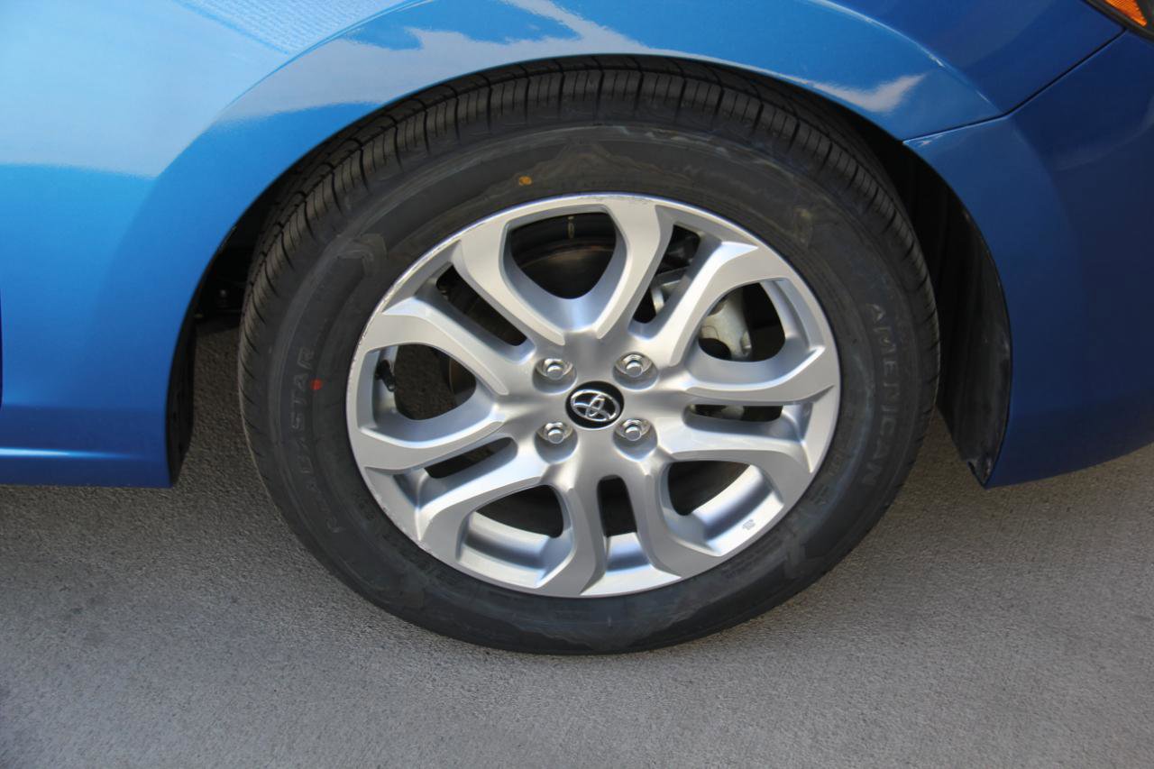Used 2018 Toyota Yaris iA FWD image 30