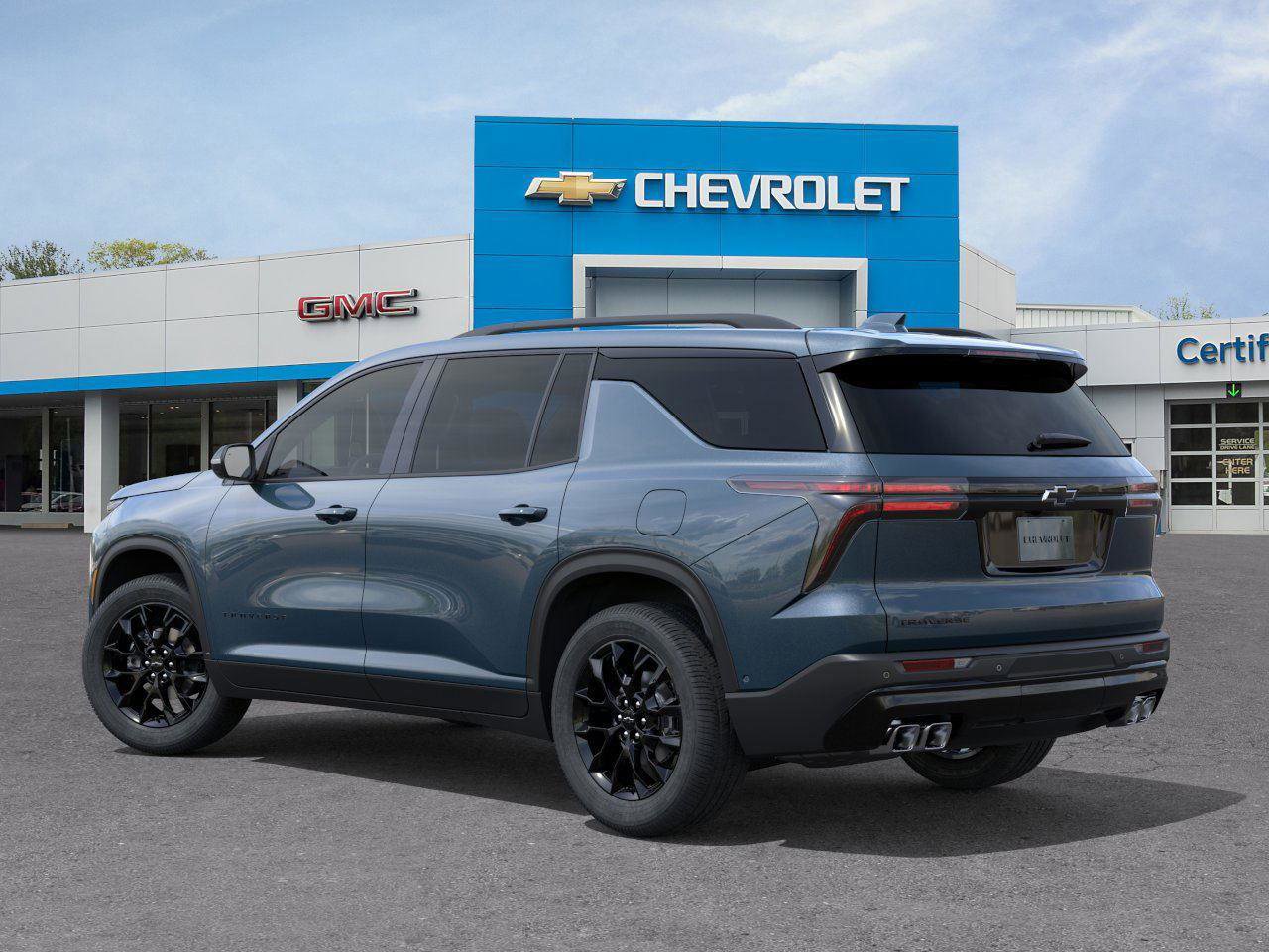 New 2026 Chevrolet Traverse LT w/ Midnight/Sport Edition image 3