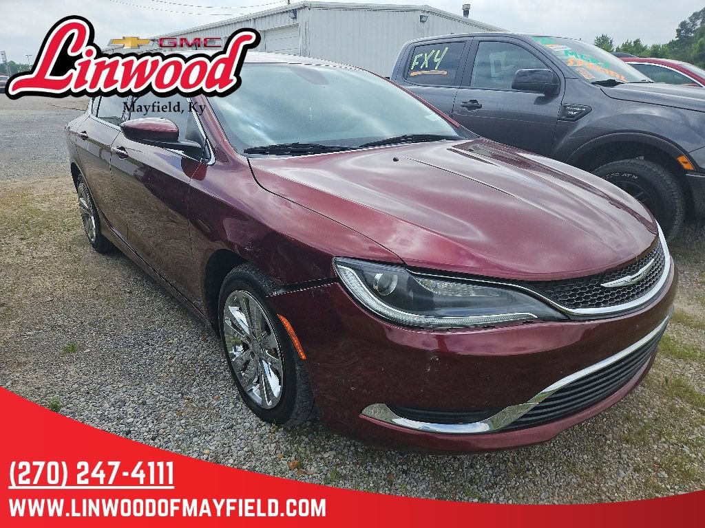 Used 2015 Chrysler 200 Limited FWD image 2