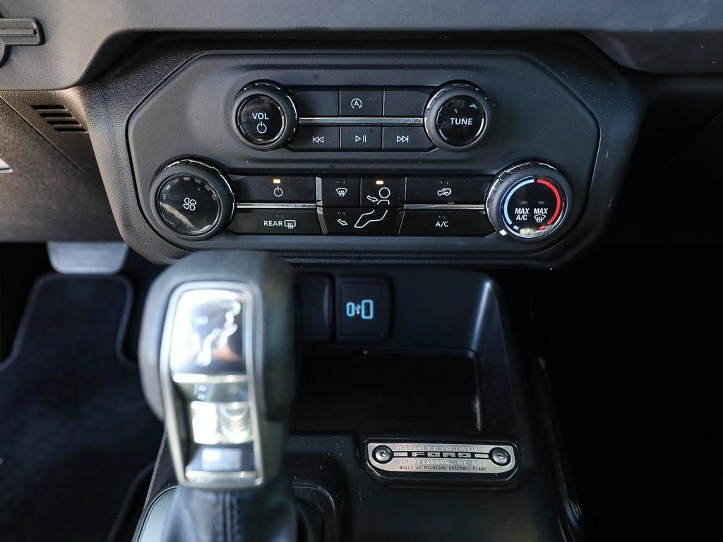 Used 2025 Ford Bronco 2-Door AWD/4WD image 18