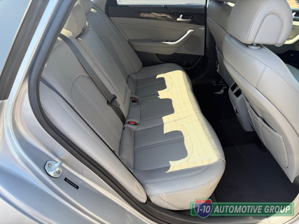 Used 2015 Hyundai Sonata Limited w/ Option Group 06 FWD image 29
