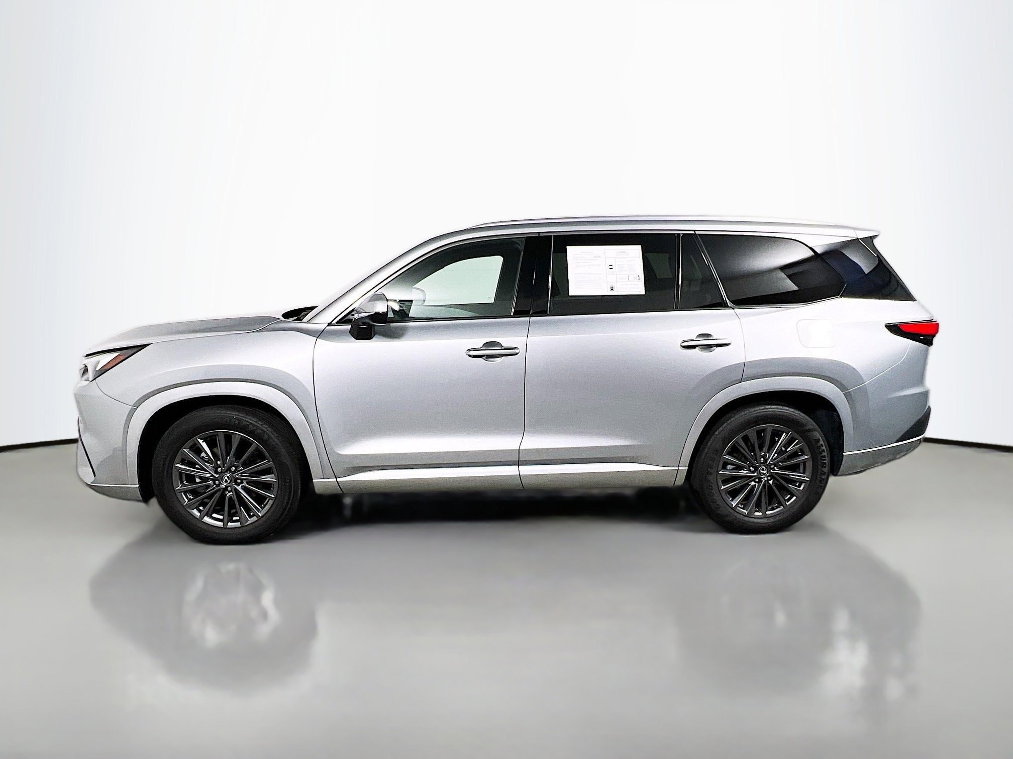 Used 2024 Lexus TX 350 FWD w/ Cold Weather Package image 8