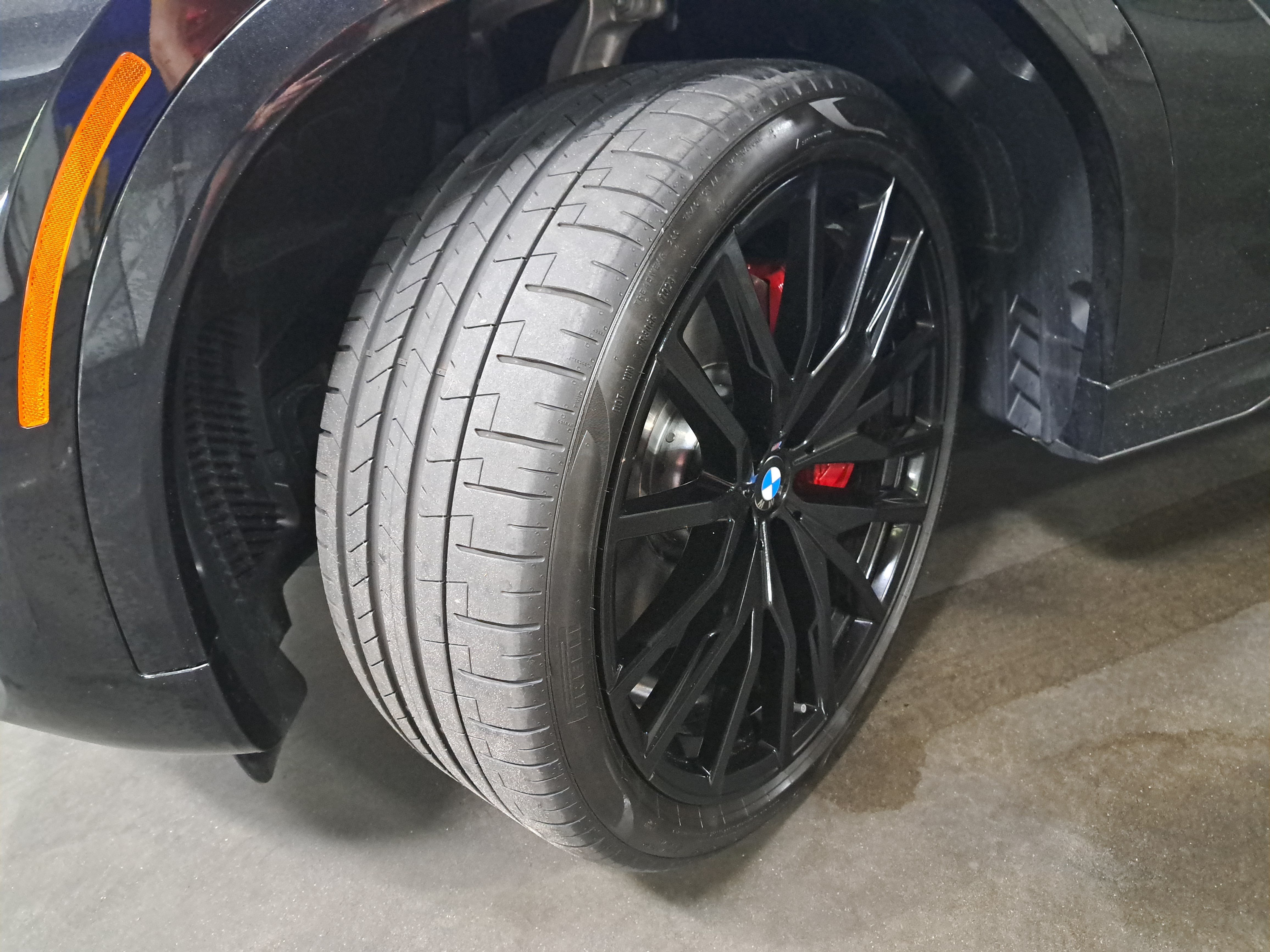 Certified 2026 BMW X6 M60i AWD/4WD image 34