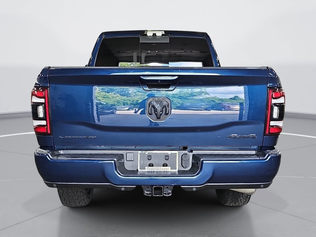 Used 2022 RAM 2500 Limited w/ Night Edition AWD/4WD image 5