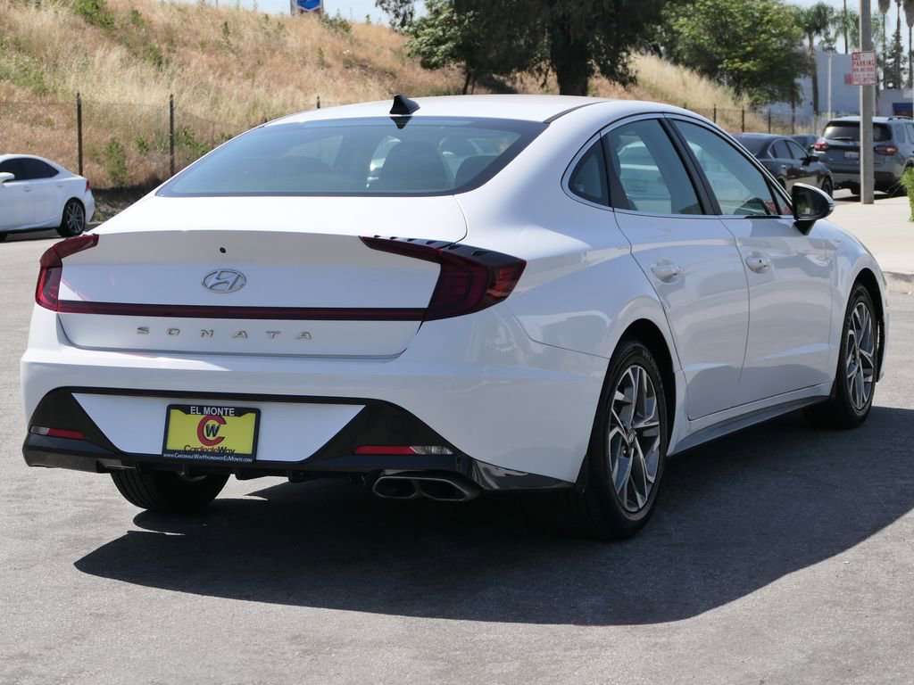 Certified 2022 Hyundai Sonata SEL FWD image 2