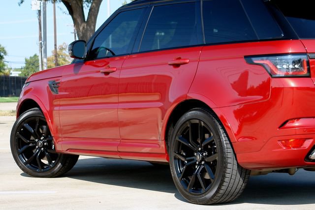 Used 2021 Land Rover Range Rover Sport SVR Carbon Edition AWD/4WD image 24
