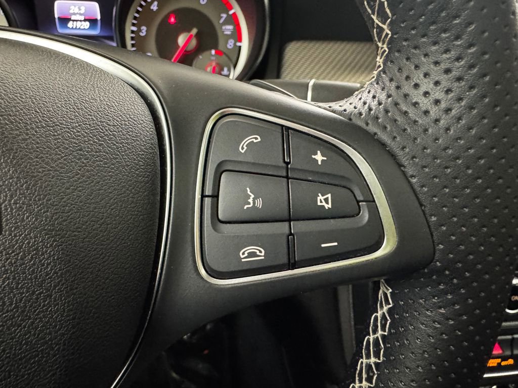 Used 2017 Mercedes-Benz GLA 250 4MATIC image 24