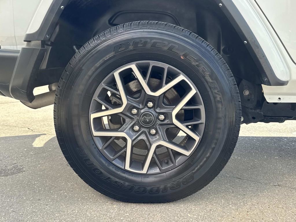 Used 2024 Jeep Wrangler Sahara image 15