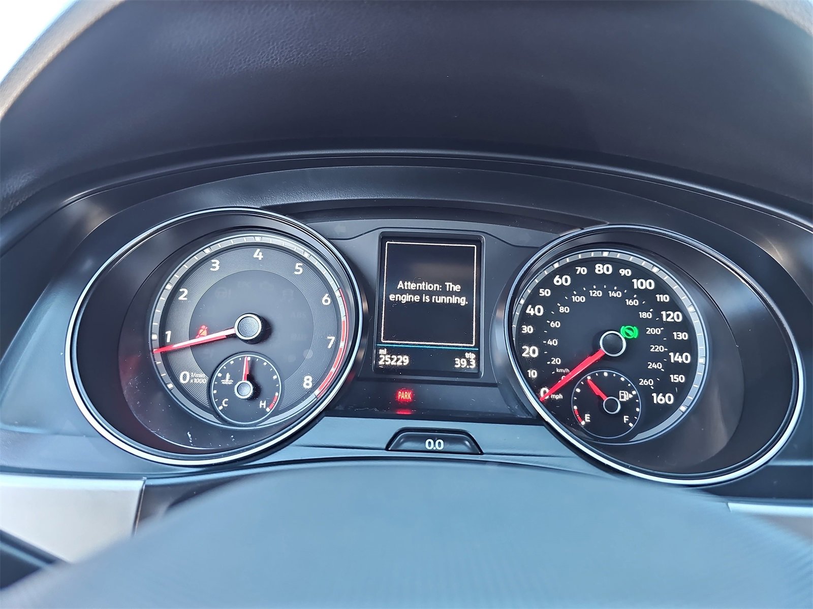 Used 2021 Volkswagen Atlas Cross Sport SE w/ Panoramic Sunroof Package image 20