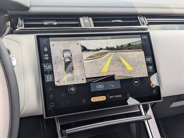 Used 2026 Land Rover Range Rover Velar Dynamic SE AWD/4WD image 13