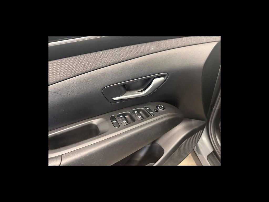 Used 2024 Hyundai Tucson SEL w/ Convenience Package AWD/4WD image 12