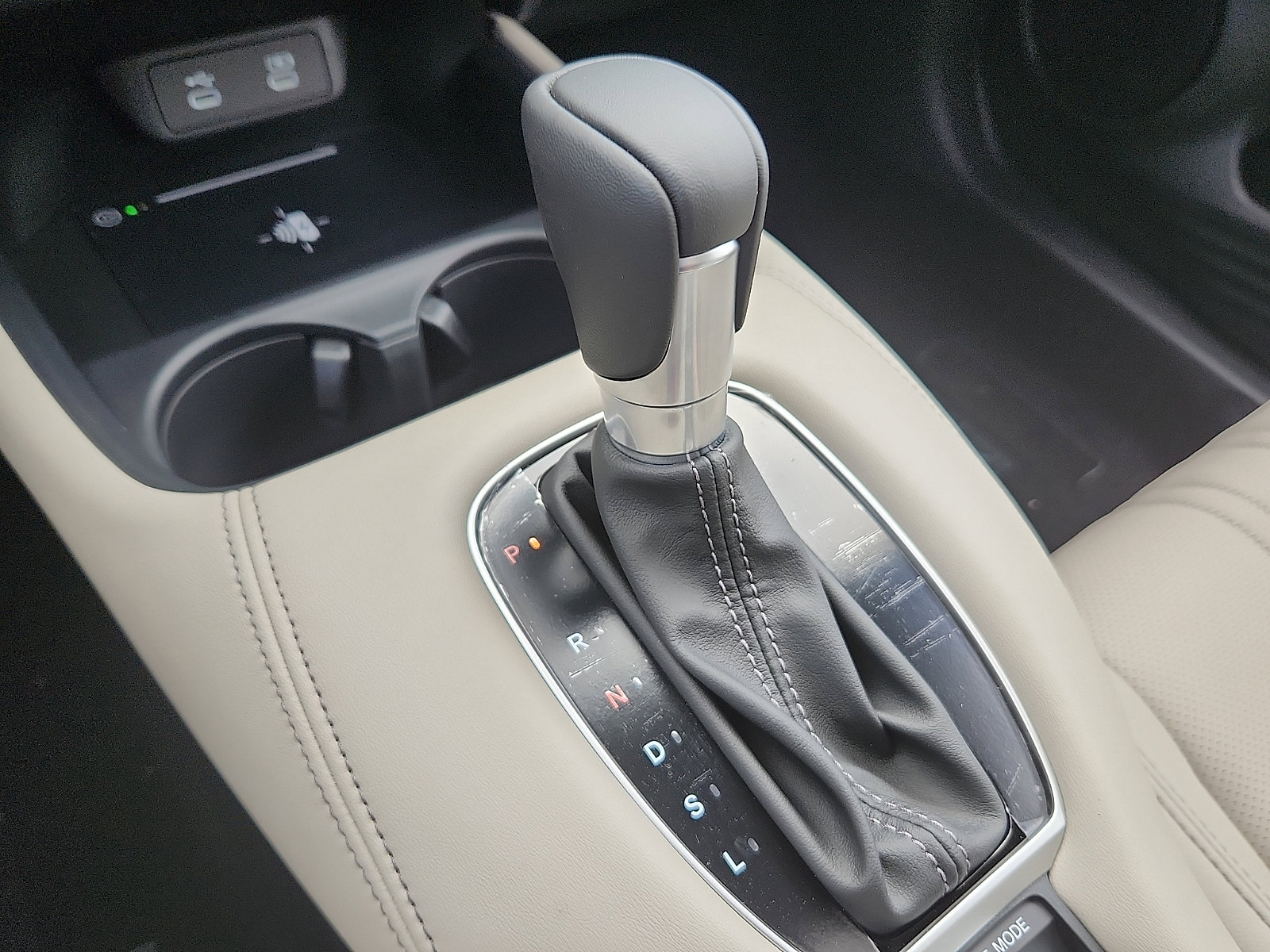 New 2026 Honda HR-V EX-L image 11