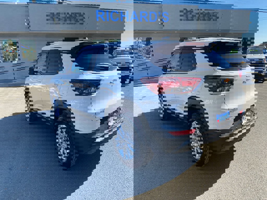 Used 2026 Chevrolet TrailBlazer LS w/ LS Convenience Package image 11