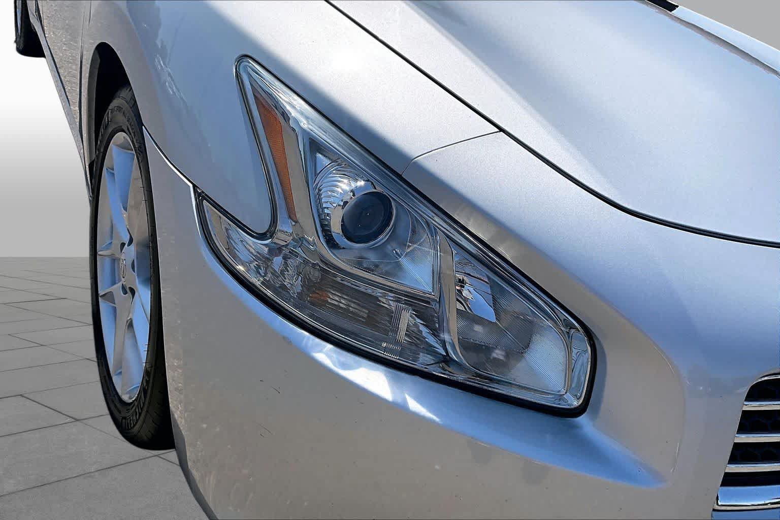 Used 2011 Nissan Maxima 3.5 S FWD image 27
