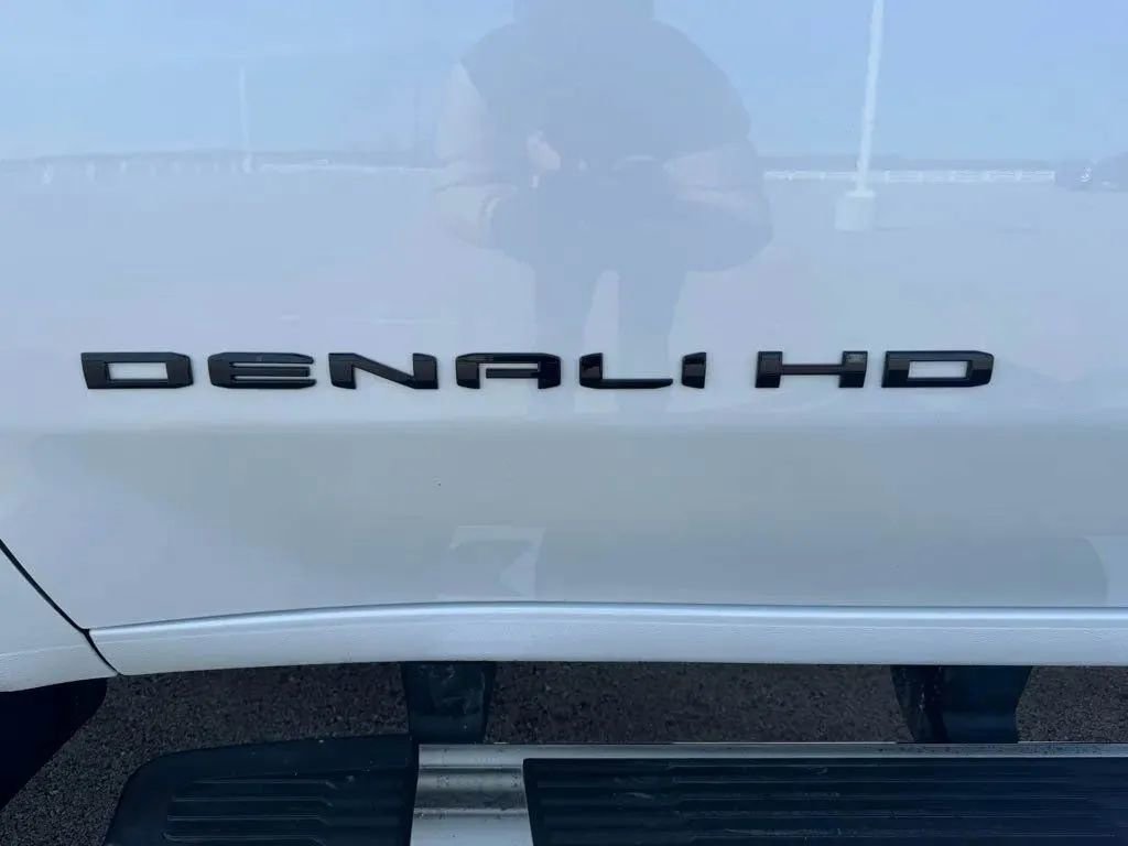 New 2026 GMC Sierra 2500 Denali w/ Technology Package AWD/4WD image 11