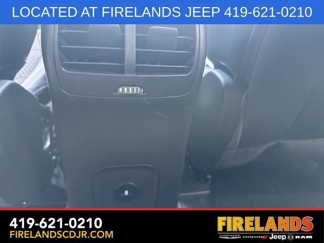 Used 2023 Ford Escape ST-Line Select image 6