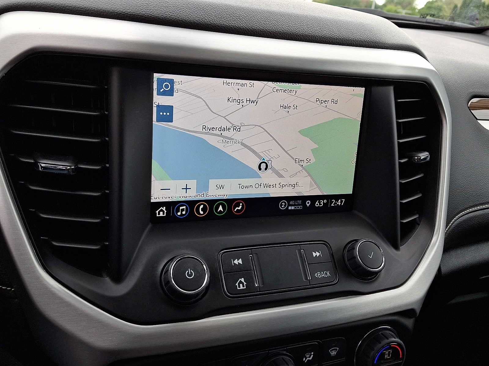 Used 2023 GMC Acadia SLE w/ Driver Convenience Package AWD/4WD image 19