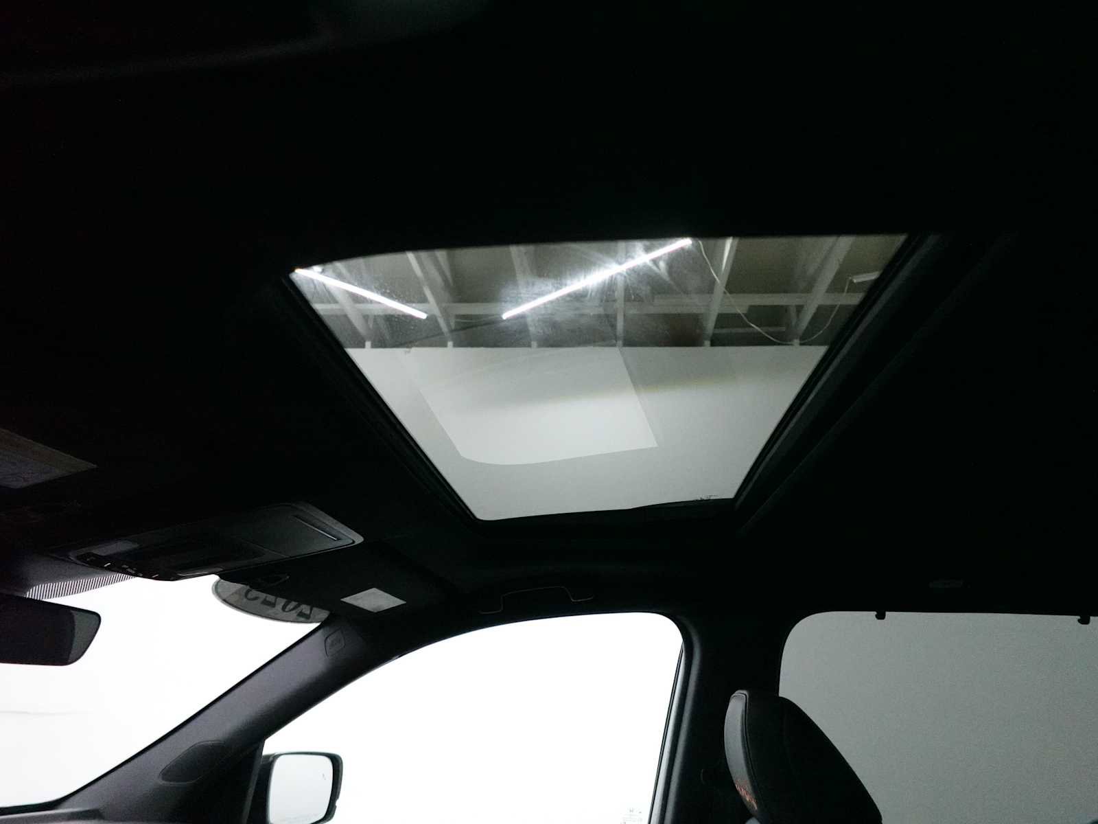 Certified 2025 Honda Pilot TrailSport image 23