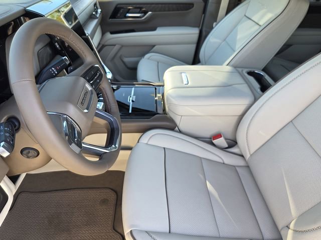 Used 2026 GMC Yukon Denali image 12