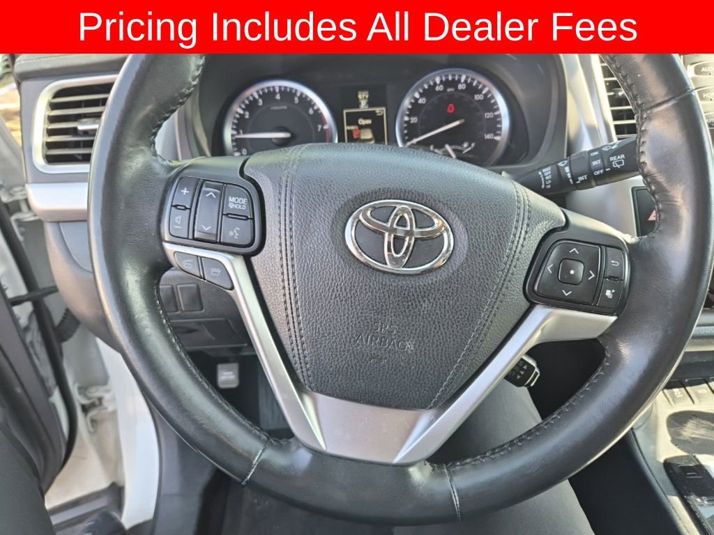 Used 2015 Toyota Highlander XLE FWD image 7